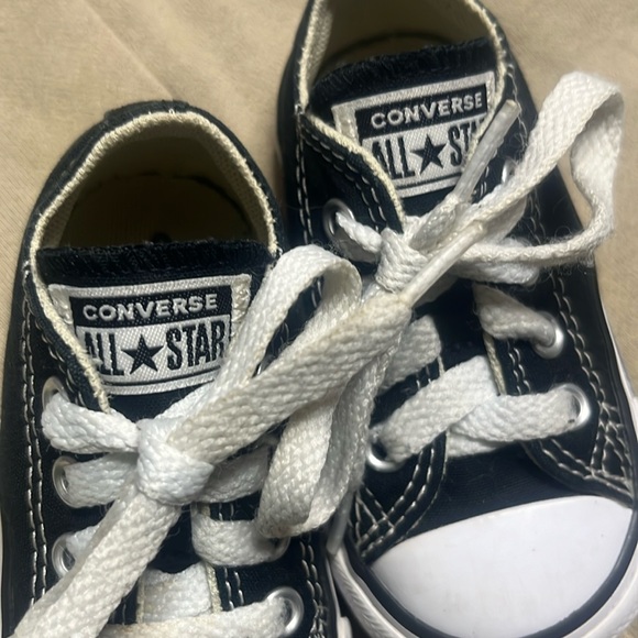 GUC! Infant Converse All Star Size 4 - Picture 4 of 5